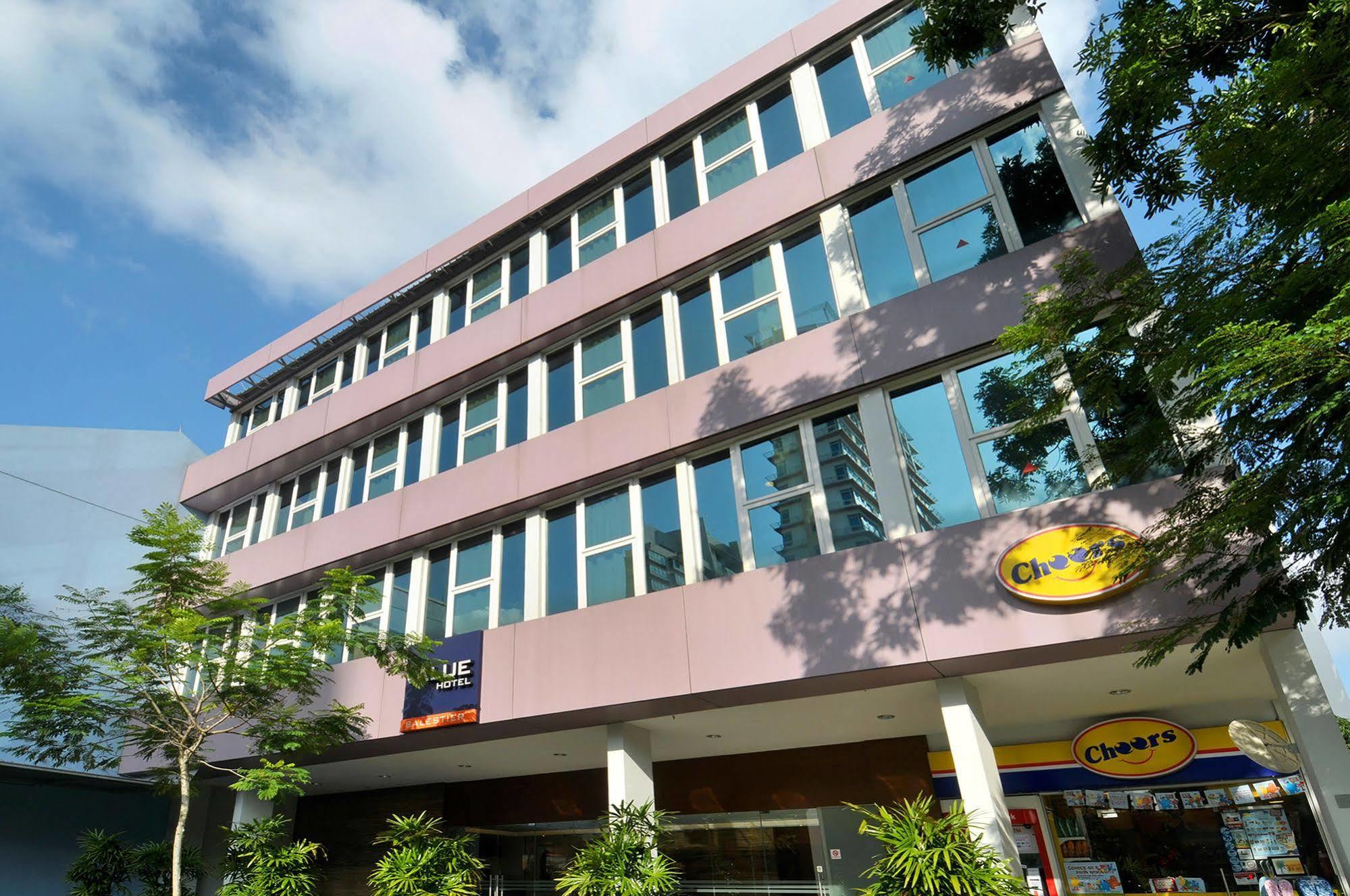 Value Balestier 2* Singapura